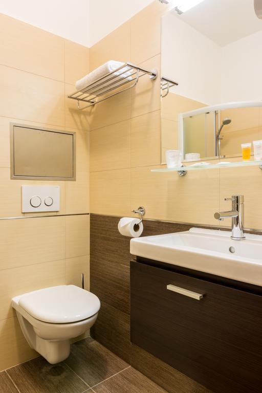Hotel Luznice Planá nad Lužnicí Rum bild